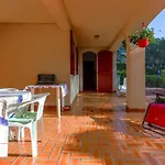 Rez De Jardin Dans Villa