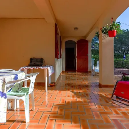 Rez De Jardin Dans Вилла