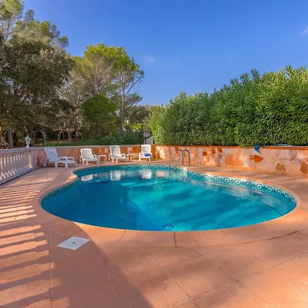 Villa Rez De Jardin Dans *