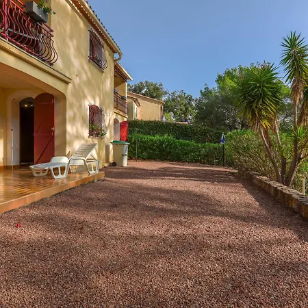 Rez De Jardin Dans * Saint-Raphaël