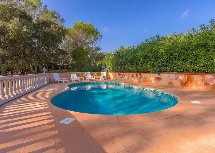 Vila Rez De Jardin Dans